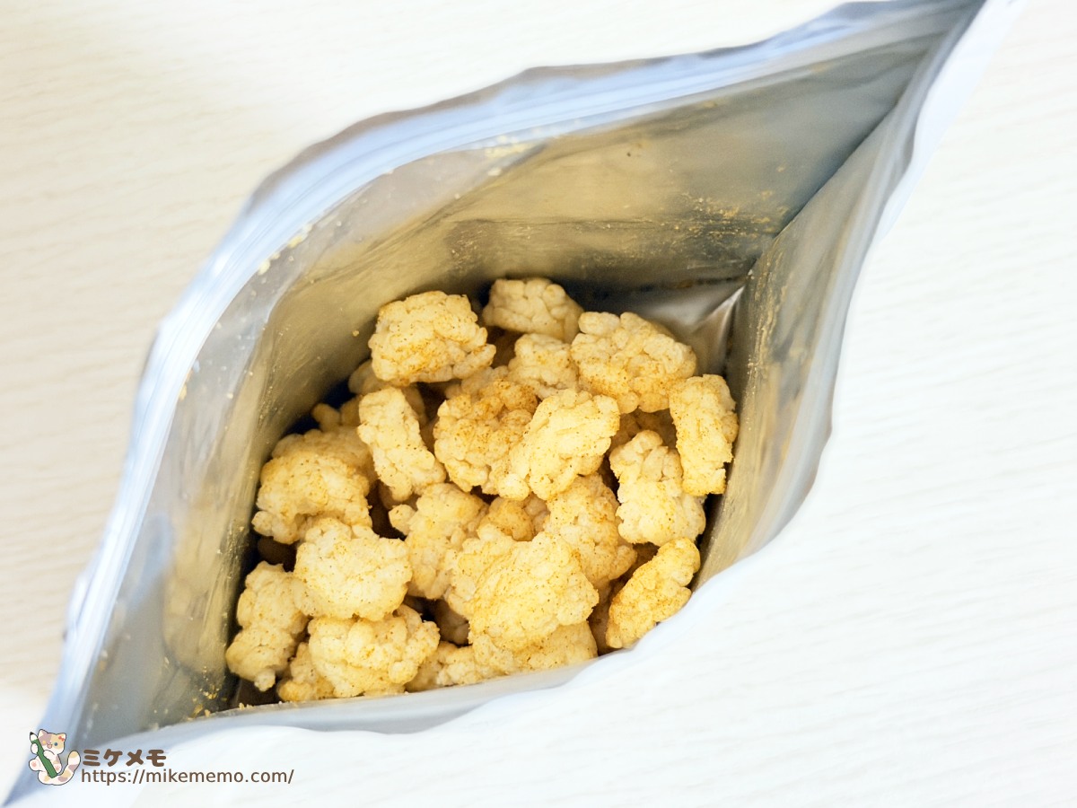 シャカシャカ振って調味粉末を混ぜたあとのおこげ