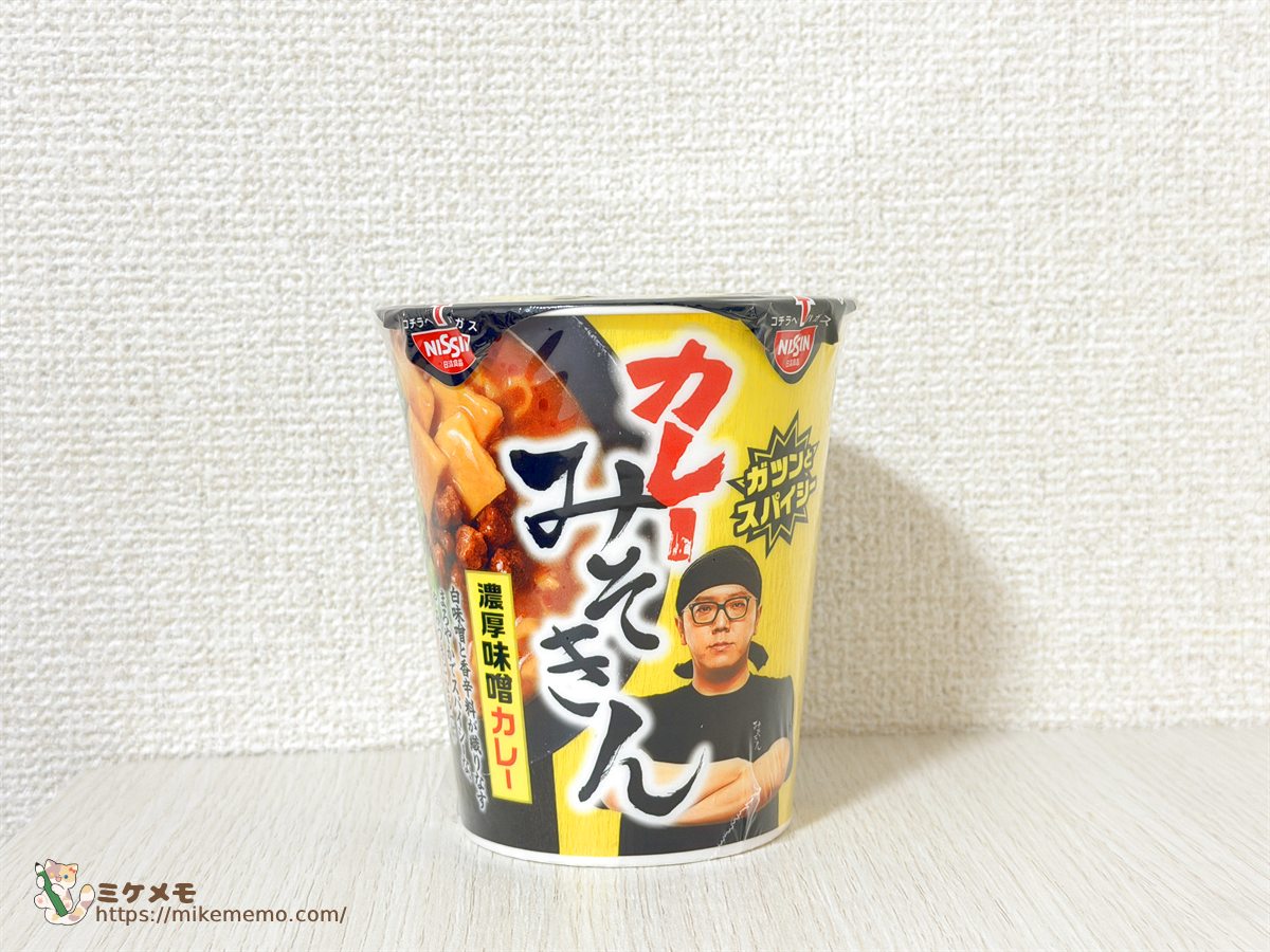 日清食品 カレーみそきんのパッケージ正面